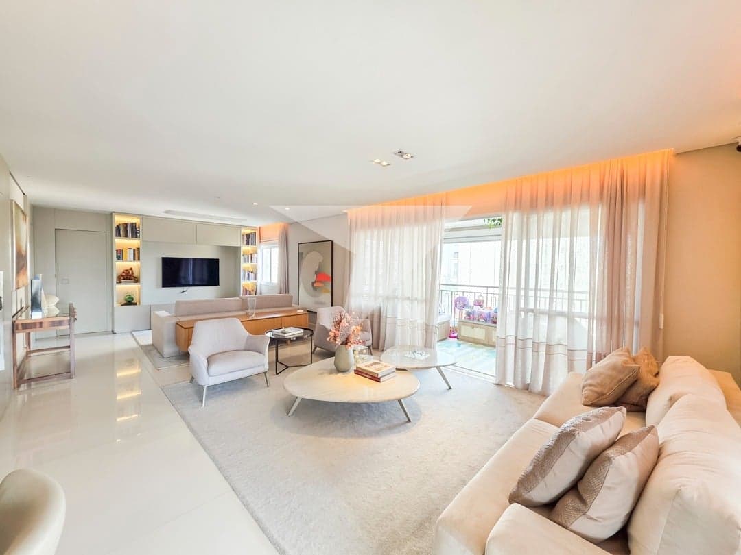 Apartamento para comprar e alugar em Vila Mariana