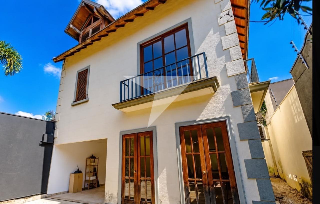 Casa para comprar em Jardim Paulista