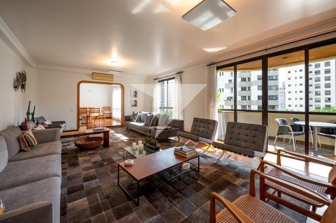 Apartamento para comprar em Vila Nova Conceição