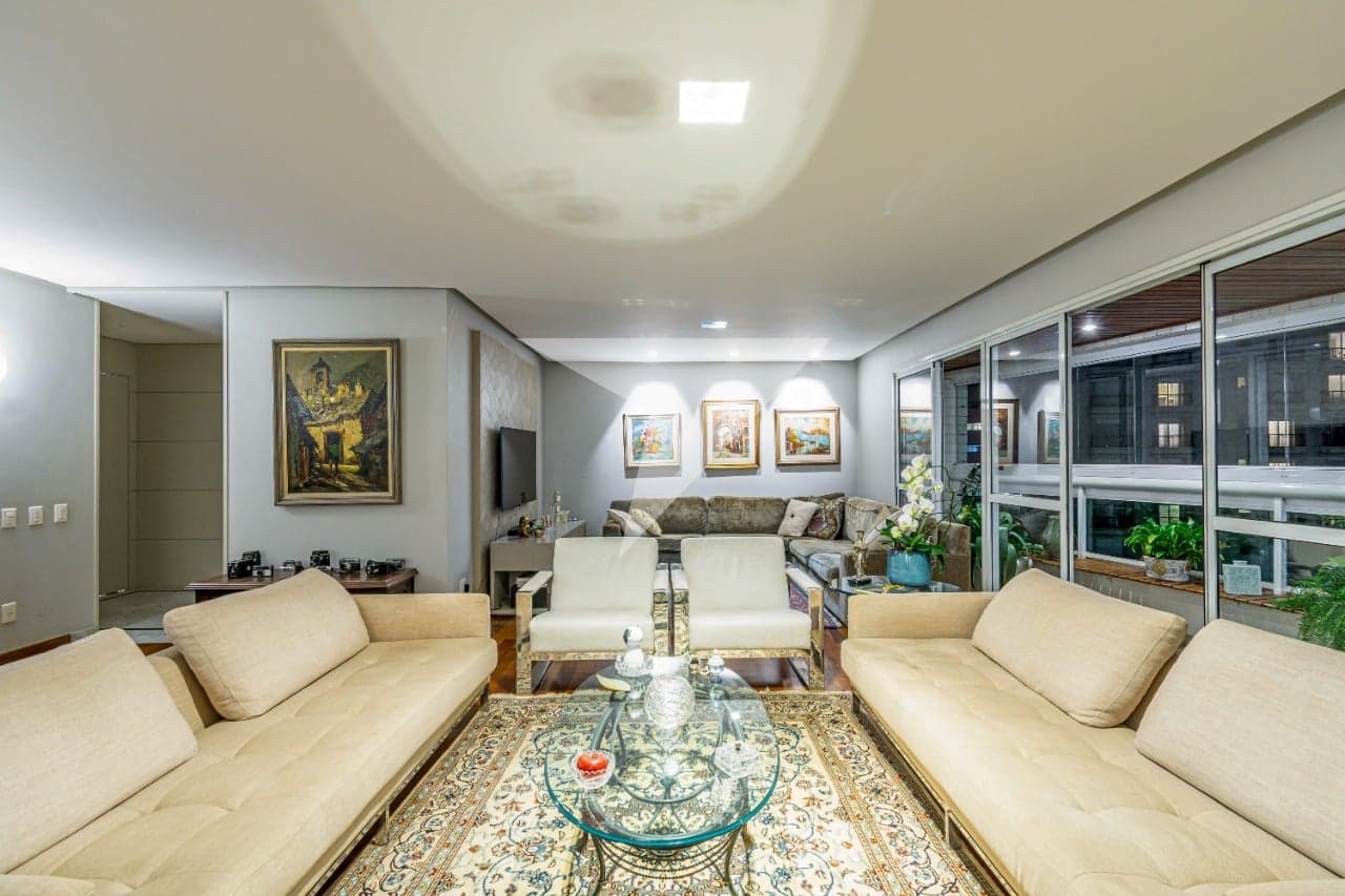 Apartamento para comprar em Vila Nova Conceição