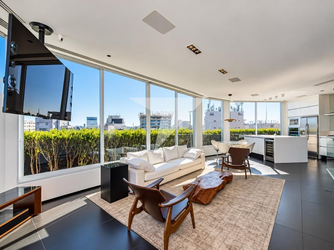 Apartamento duplex para comprar em Vila Nova Conceição