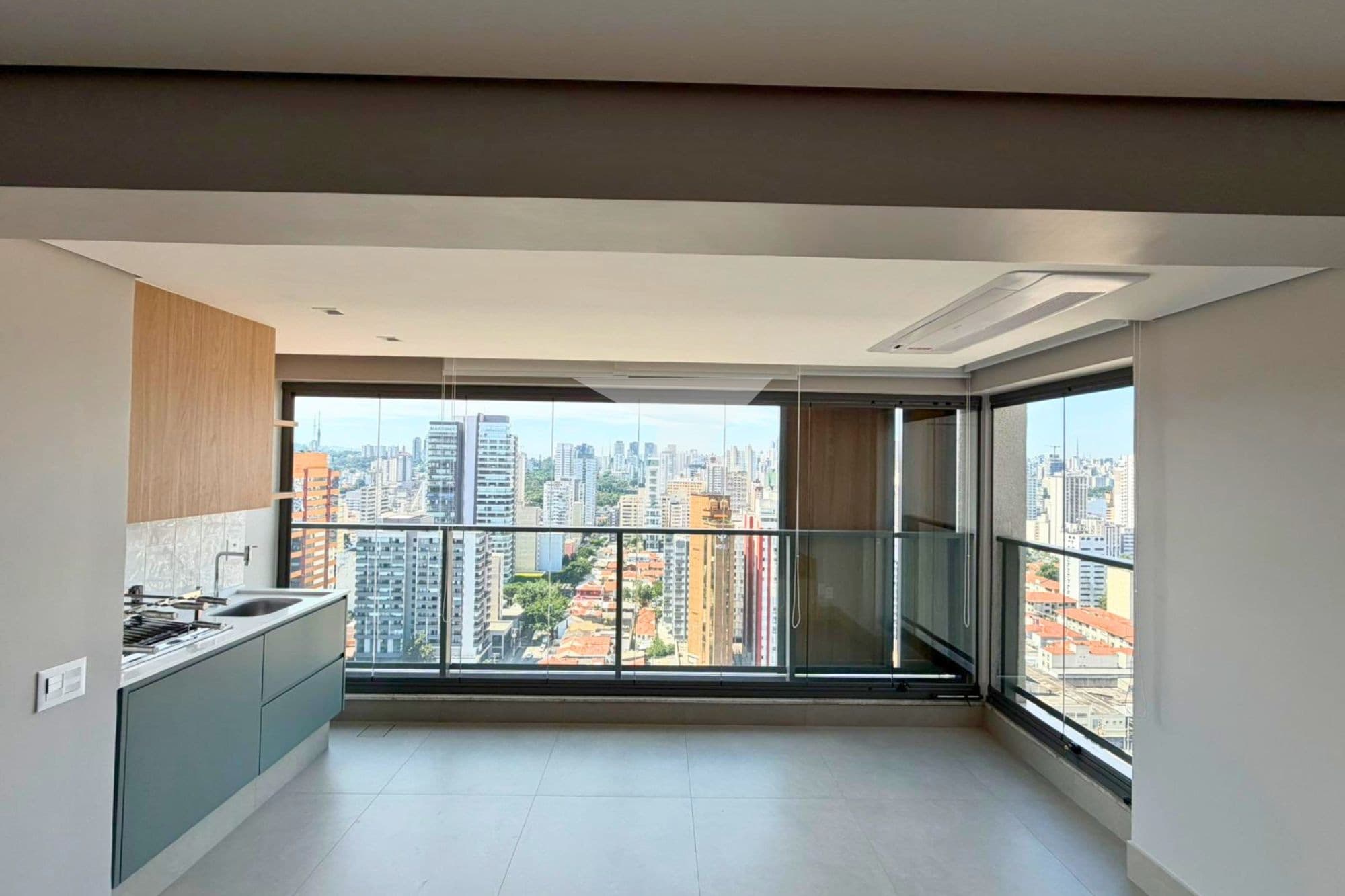Apartamento para venda e locação em Pinheiros