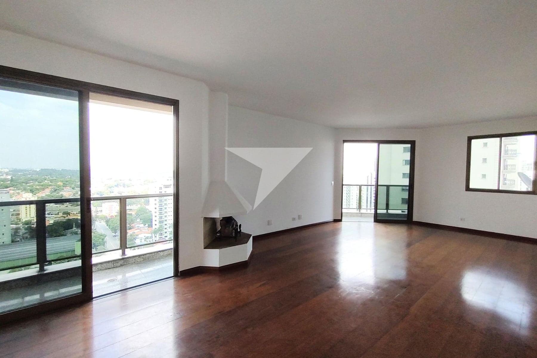 Apartamento para comprar em Campo Belo
