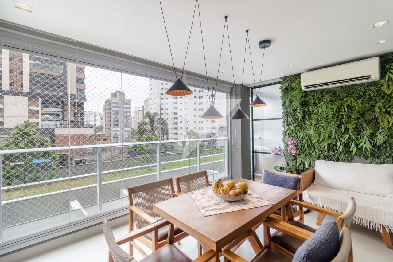 Apartamento para comprar em Moema