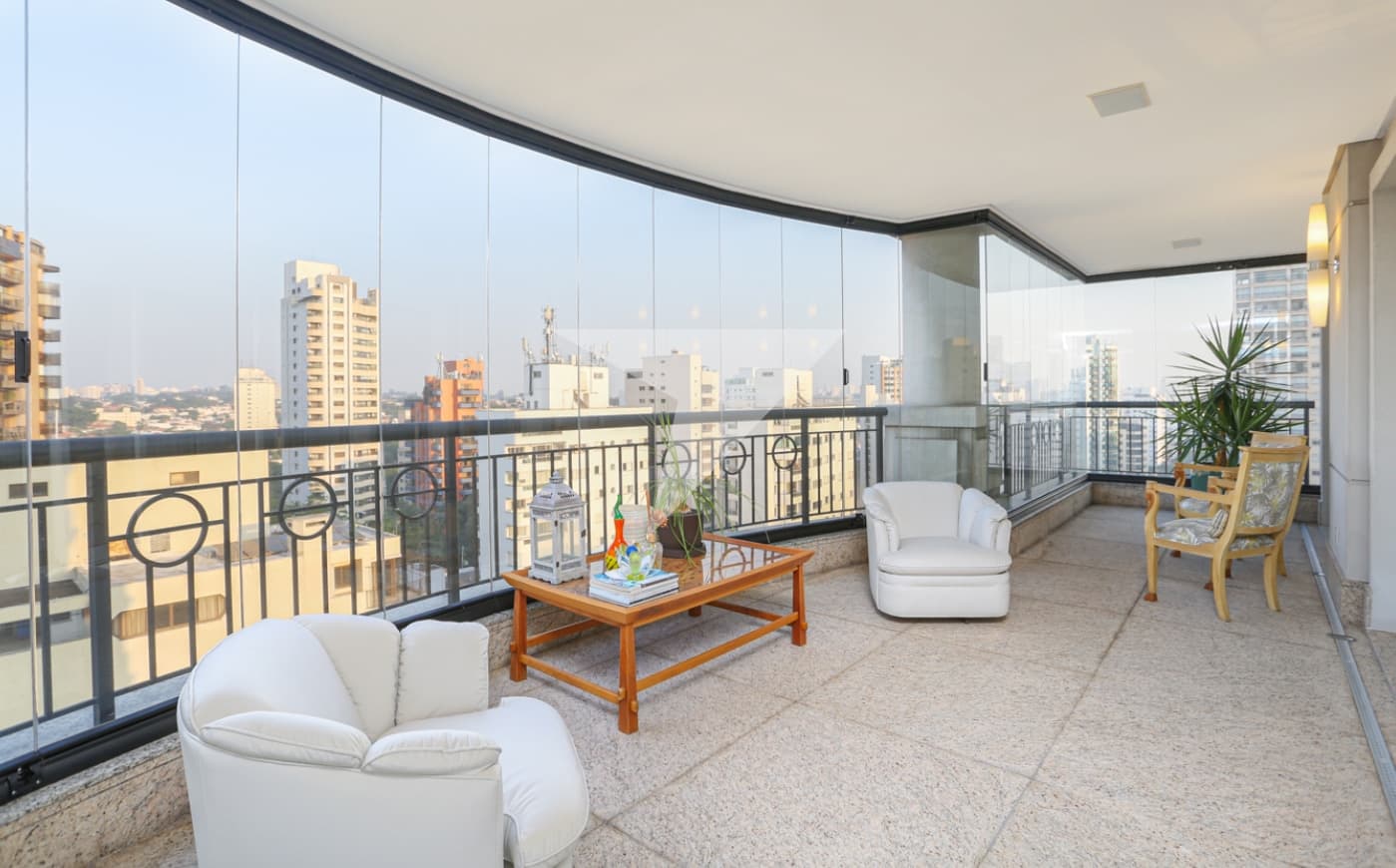 Apartamento para venda em Moema