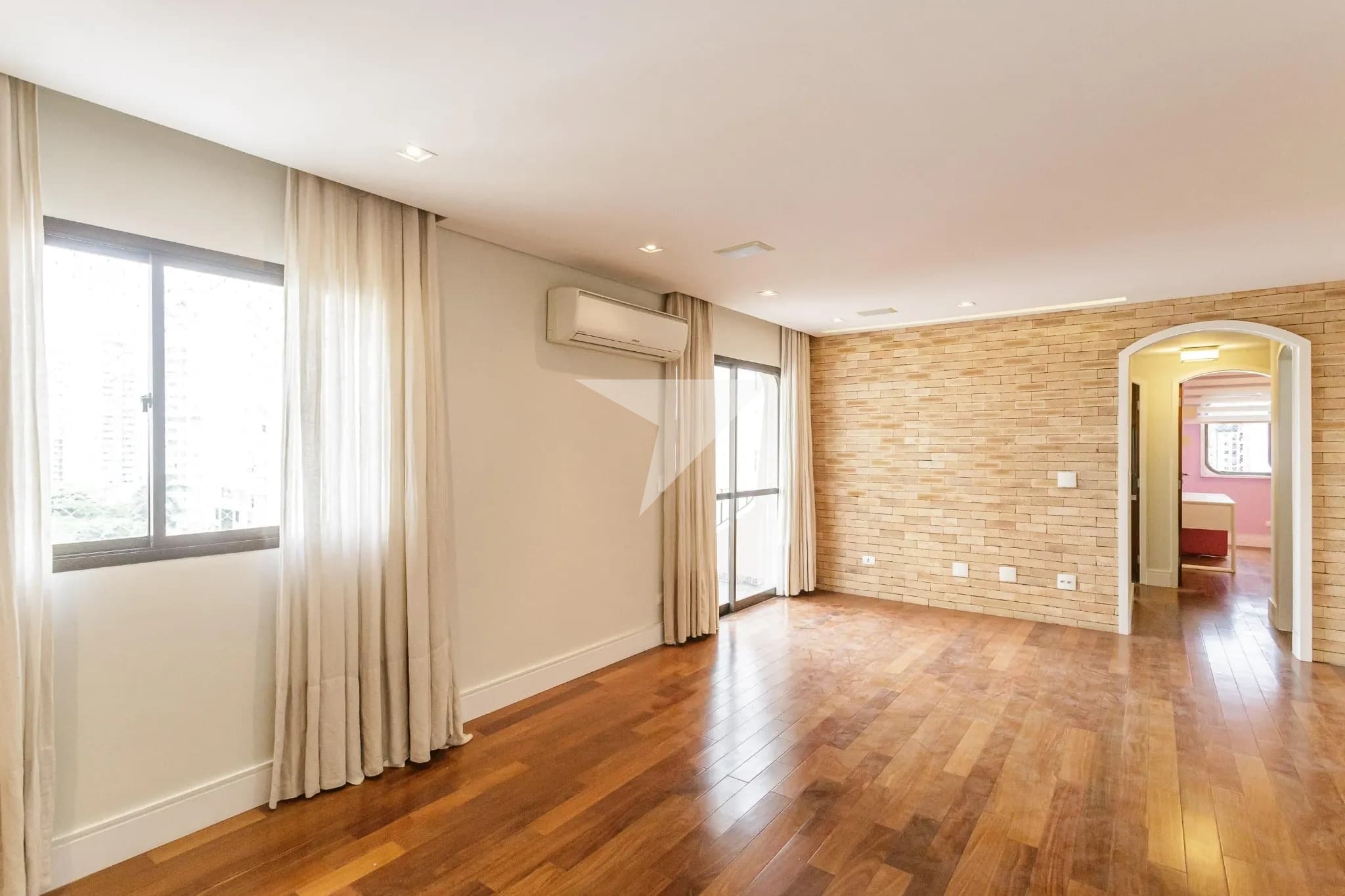 Apartamento para venda em Moema