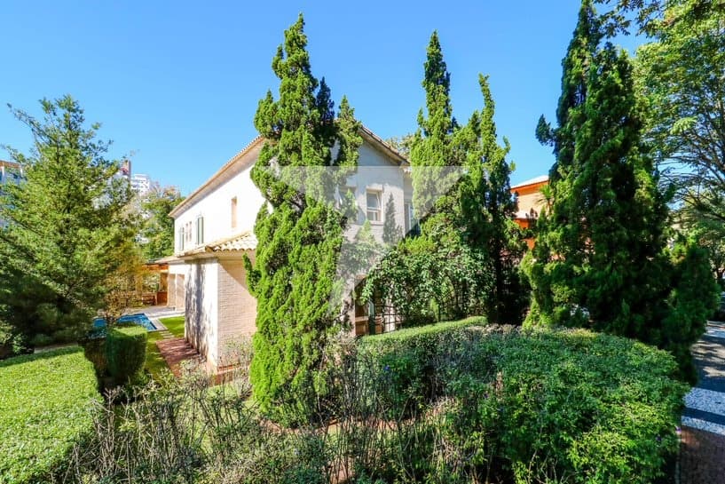 Casa em Condomínio para venda no Real Parque