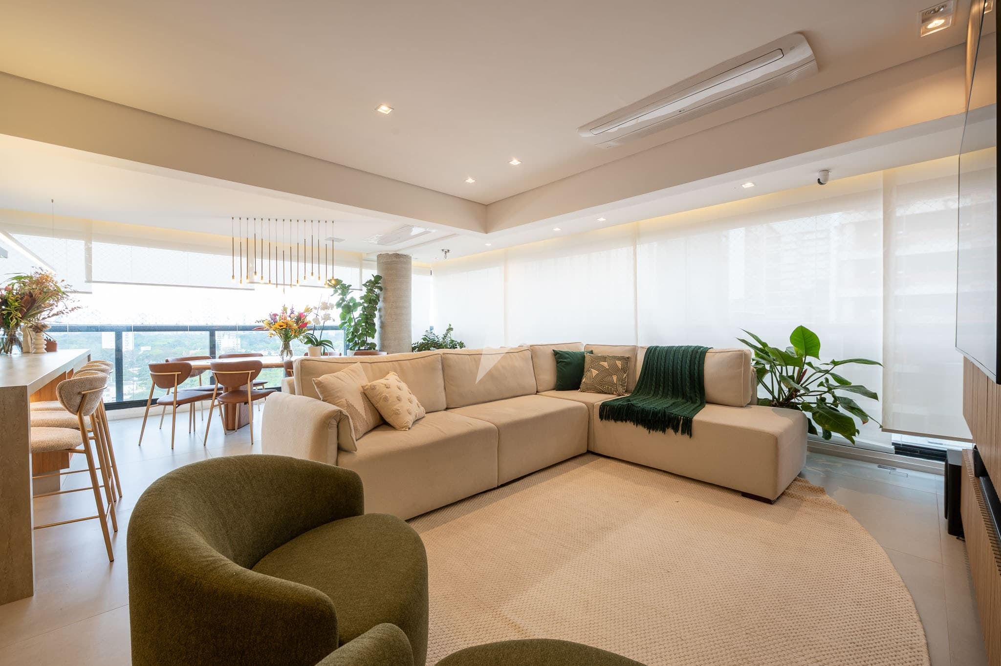 Apartamento para venda e locação em Pinheiros