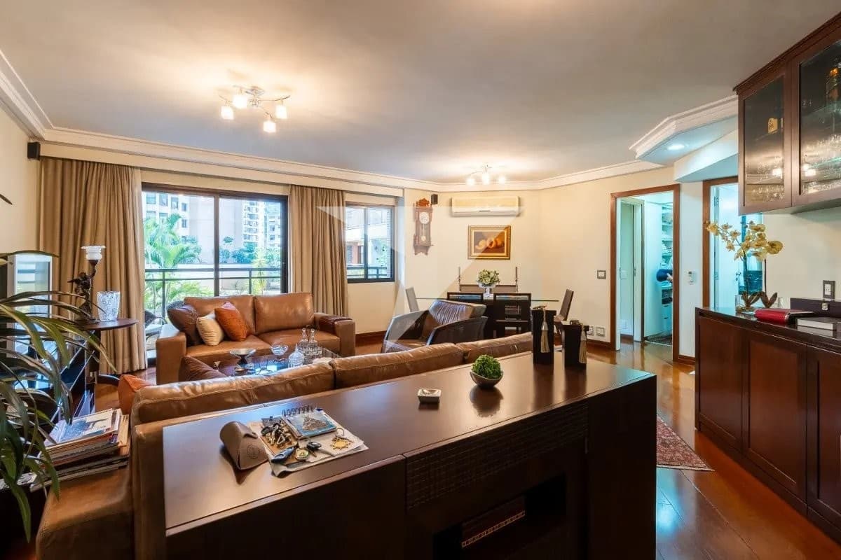 Apartamento para venda em Moema
