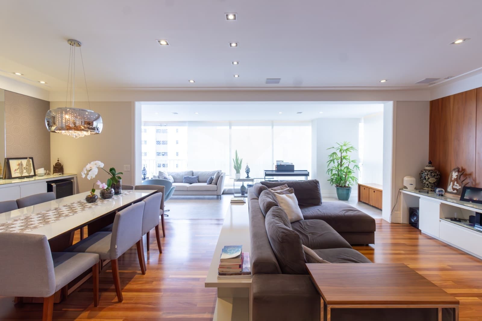 Apartamento para comprar em Moema