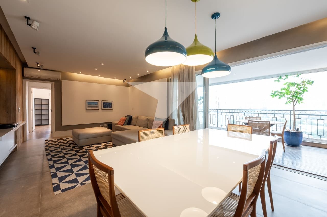 Apartamento para comprar em Vila Olímpia