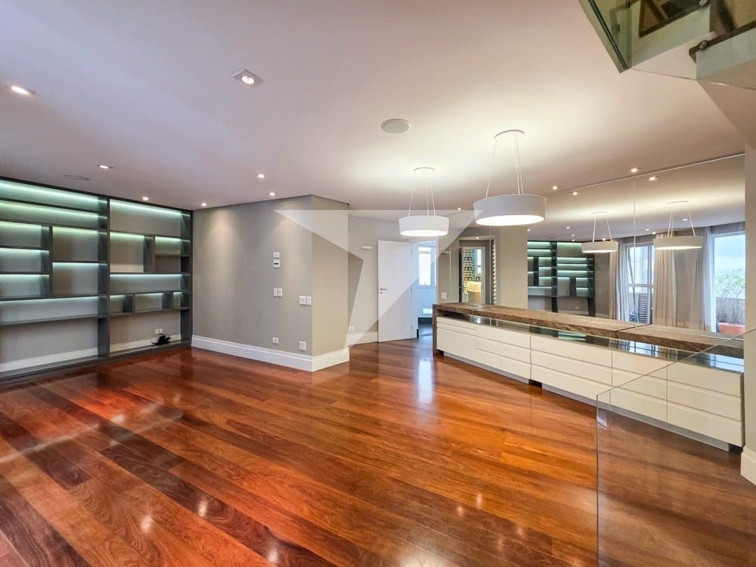Apartamento duplex para alugar em Vila Nova Conceição